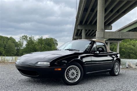 No Reserve 1992 Mazda Mx 5 Miata Special Edition For Sale On Bat