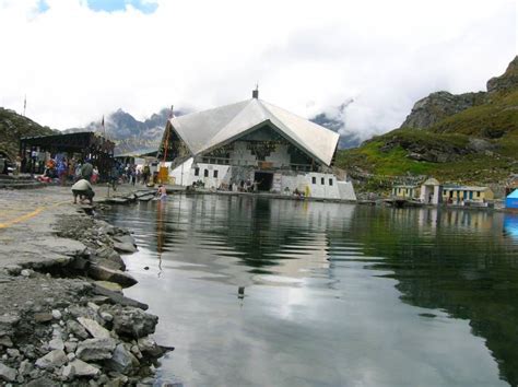 Chardham Yatra With Hemkund Sahib Holiday Packages To Haridwar