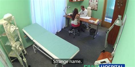 FAKE HOSPITAL Doctor Cures Sexy Patient With A Heavy Dose Of Sex Tnaflix