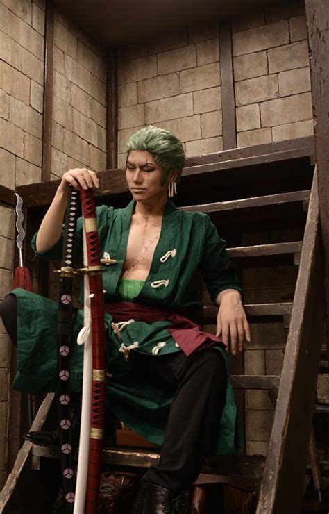 Pirate Hunter Roronoa Zoro One Piece Easy Homemade Halloween Costumes