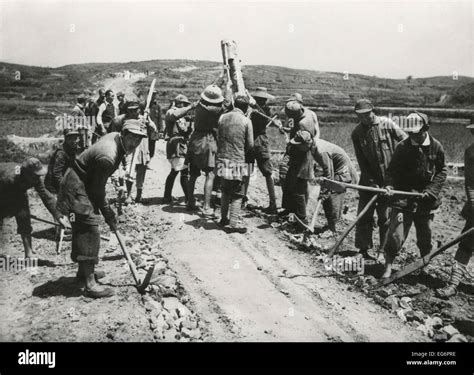 Chinese Civil War 1946-1949. Volunteers from the Communist Chinese ...