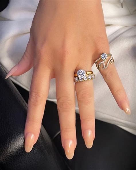 Guida Allo Smalto Nude Perfetto Come Sceglierlo E Abbinarlo