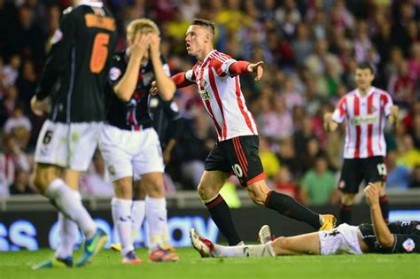 Sunderlands Connor Wickham Set For Transfer To Sheffield Wednesday On