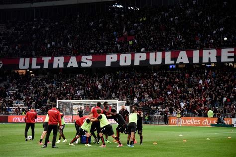 Les Ultras Ni Ois Veulent Voir Lille Champion Ligue J Lille