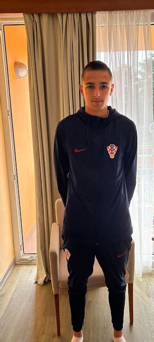 Lukas Mikolaj Pozvan U Reprezentaciju Hrvatske