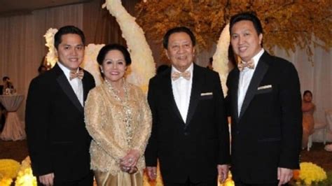 Who Is Elizabeth Tjandra? Erick Thohir Wife And Family