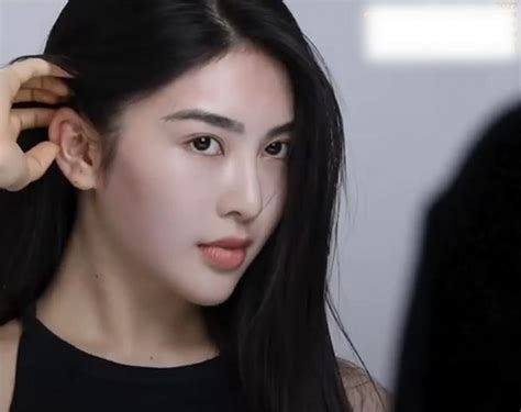 Clip nóng Linh Trương đi tour mới không che đang hot