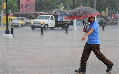 COE eleva a 8 el número de provincias en alerta verde por vaguada y