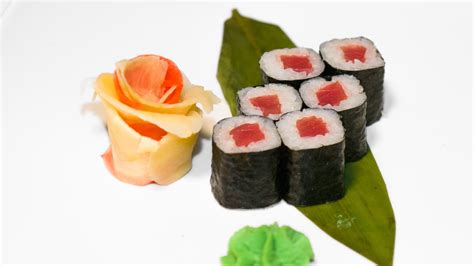 Роллы » Ролл с тунцом | Wok Pho