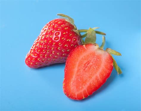 Premium Photo | Fresh strawberry with strawberry slices