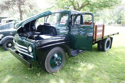 International L-150 - Information and photos - MOMENTcar