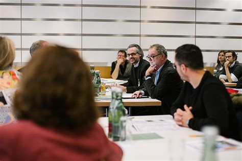 R Ckblick Konferenz Bau Und Betrieb Von Bildungseinrichtungen