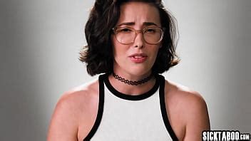 Milf Pornstar With Perfect Ass Casey Calvert Masturbate And Pleased Herself Xvideos