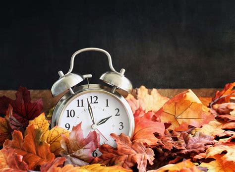 Clocks Go Back When Do The Clocks Go Back In October This Year 2021