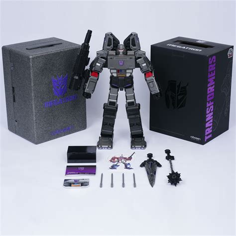 Megatron Comes To Life As Robosen Robotic's Latest Toy