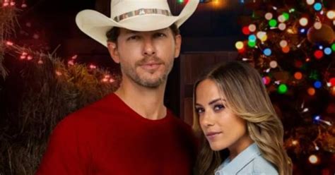 Christmas Movie S Steamy Sex Scene Pushes Limit As Tv Icon Bonks Cowboy In Pile Of Hay Daily