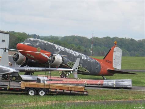 Private Douglas DC 3C N9382 Photo 566803 NetAirspace