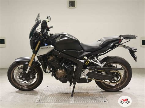 Купить б у Honda CB 650R инжектор 6 передач в Москве чёрный naked bike 2021 года по цене 899