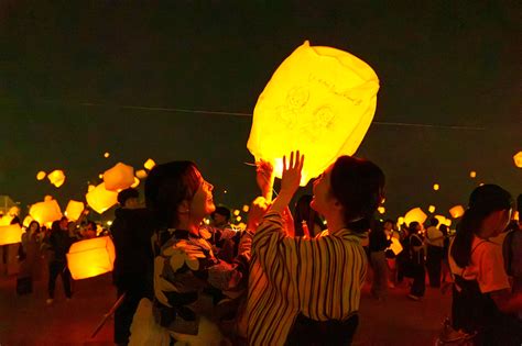 【大阪・泉南】海辺を彩る日本最大級のビーチランタンイベント！七夕の夜空に舞う灯りに願いを乗せて「泉州ビーチランタンフェスvol5」開催決定