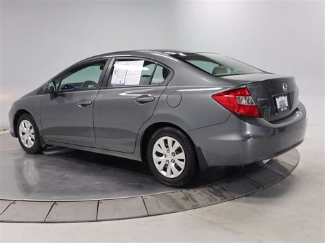 Pre Owned Honda Civic Sdn Lx Fwd Dr Car