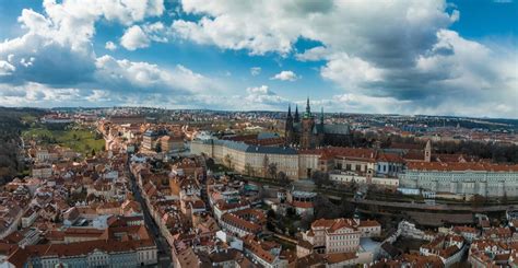 prague castle stock  images  backgrounds