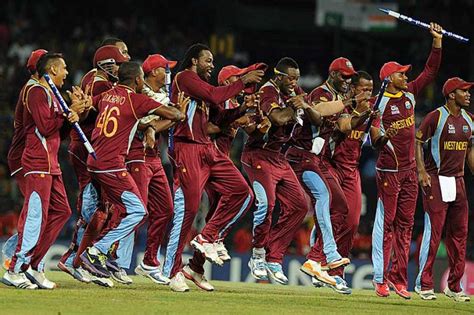 chris gayle  couchexpert
