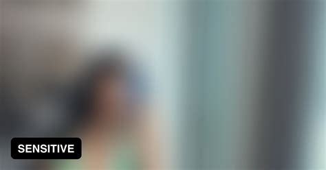 Huge Tits Tiny Bikini 9GAG