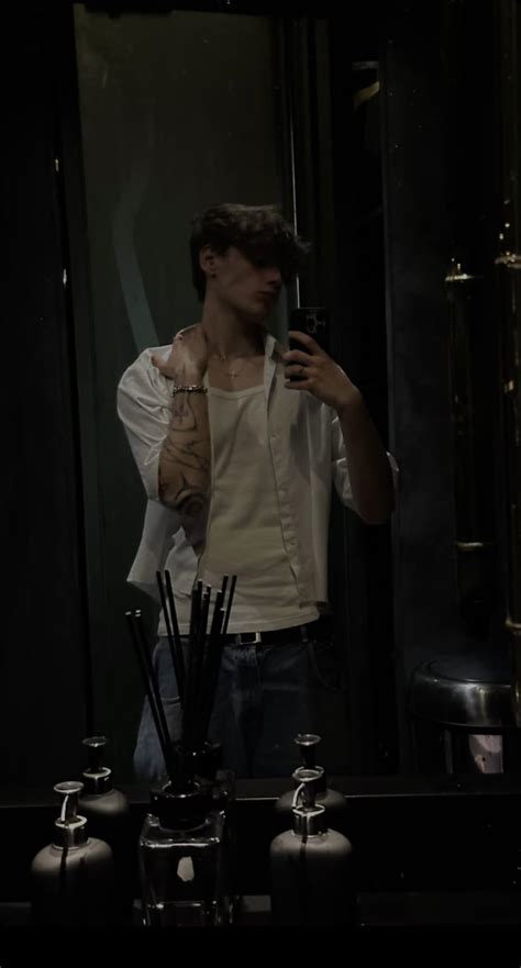 Pin By Black On Foto Di Ragazzi Hot Bad Boy Aesthetic Guys Cute Guy Pics