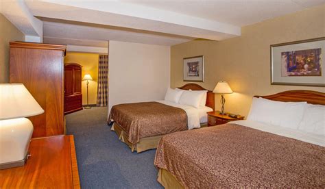 Imperial Hotel & Suites | Niagara Falls Hotels & Booking