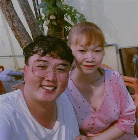 Hot boy kẹo kéo từng được Mr Đàm và Quang Lê tranh giành Trọng Nghĩa tung ảnh cưới
