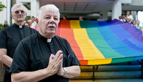 Christians Are Leaving Homophobia Behind Will Journalists Keep Up