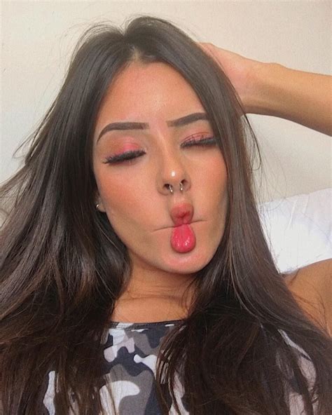 Hot Sexy Mah Tavares Bikini Pics