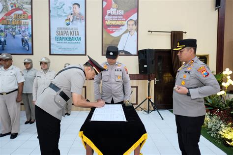 Kapolres Blitar Kota Pimpin Sertijab Kasat Reskrim Dan Kenaikan Pangkat