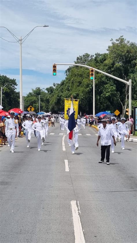 Celebran A Os De Panam La Vieja En Medio De Basura Inundaciones Y