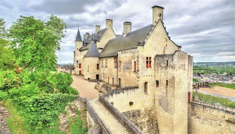 Visiter le Château de Chinon Replongez dans l histoire des châteaux