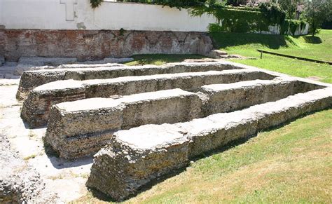 A Nostra Immagine Storia Delle Religioni Sant Ambrogio E Il