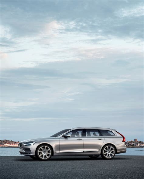 2017 Volvo V90 Gallery 666464 | Top Speed