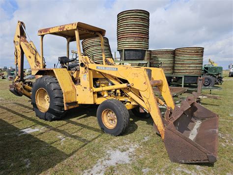 893 JOHN DEERE 310A DeMott Auction