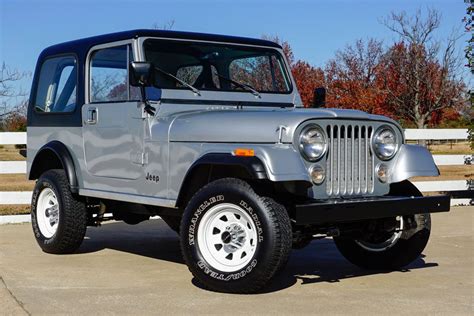 Total 82+ imagen 1982 jeep wrangler cj7 - Abzlocal.mx