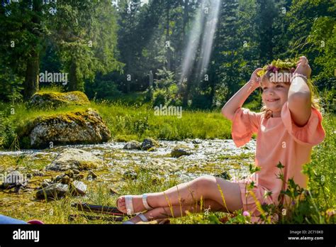 Nymphe Blonde De La For T Banque De Photographies Et Dimages Haute R Solution Alamy