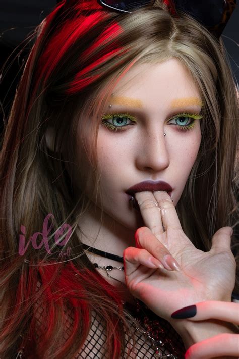 Sex Doll Queen Nude XXX CoedCherry