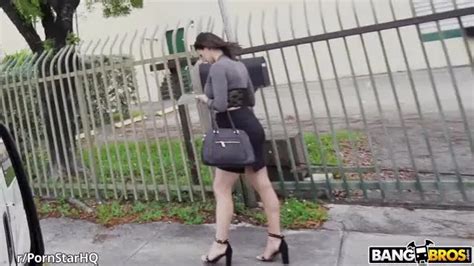 Cheating Mom Car Fuck Scrolller