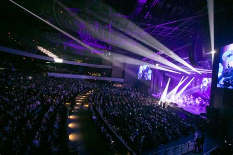 The Venue At Thunder Valley Opens With Sold Out Blockbuster Trio Over