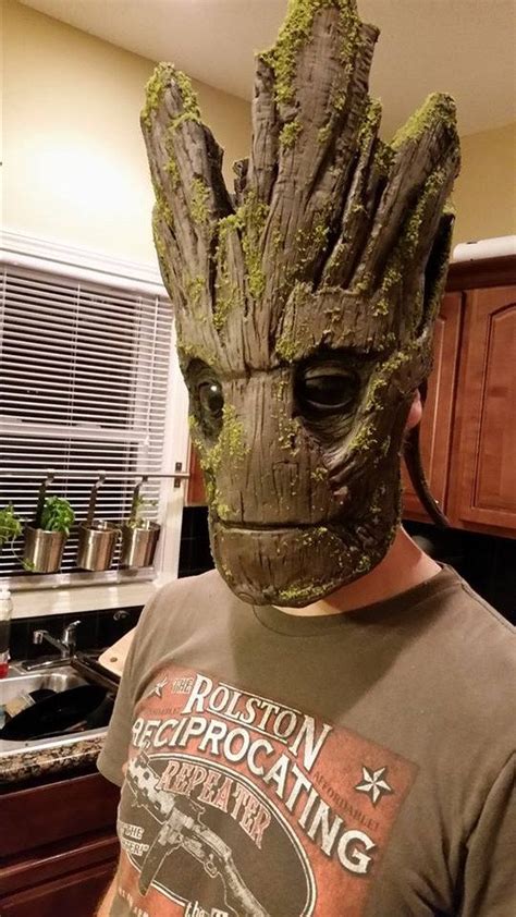 Amazing Guardians Of The Galaxy Groot Cosplay Geekologie Clever