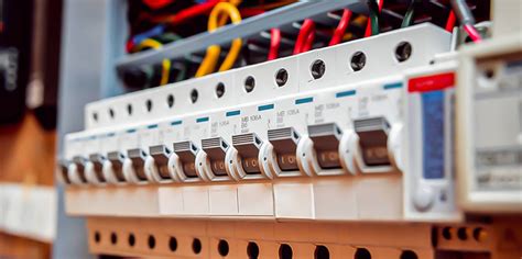 What Is The Difference Between Mcb And Mccb Circuit Breaker ETEK