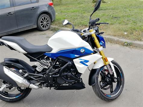Купить б у BMW G 310 R инжектор 6 передач в Москве белый naked bike 2021 года по цене 600 000