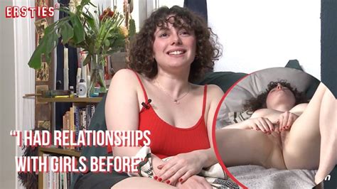 Ersties Amateur Babe Masturbates While Watching Herself