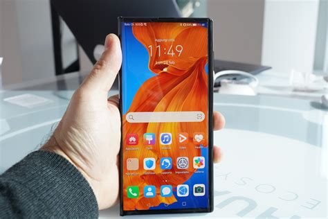 Mate Xs Prime Impressioni E Video Sul Nuovo Smartphone Pieghevole Di