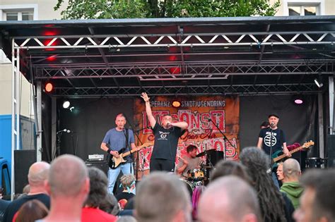 Buntes Treiben Beim Stadtfest In Schw Bisch Gm Nd