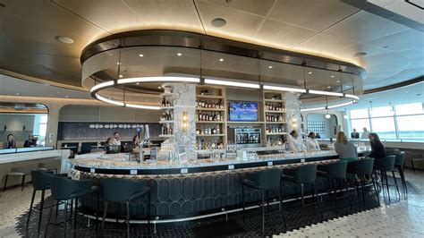 Delta to open a new tier of 'premium' airport lounges this year in high ...